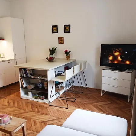 Mona Lisa Apartment 布拉迪斯拉发 外观 照片